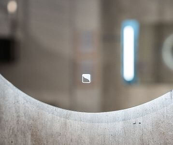 Detail zrkadla LUNEO ZCO 60 s vypínačom